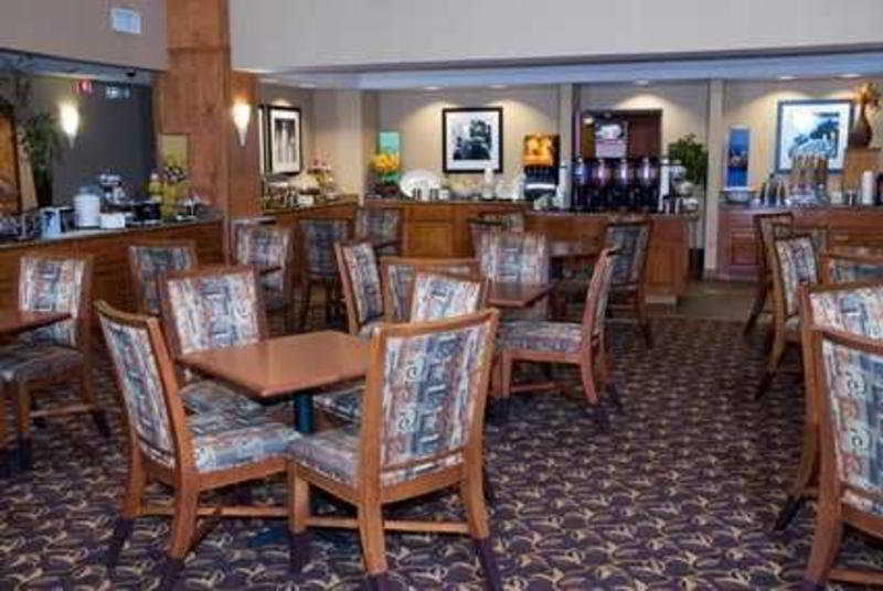 Hampton Inn & Suites By Hilton Manchester Bedford Restauracja zdjęcie